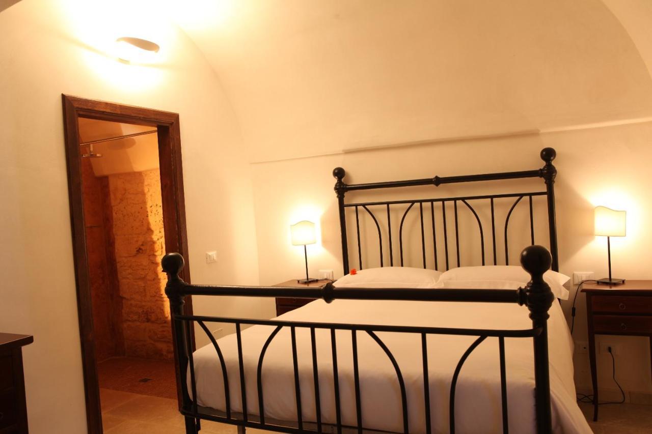 Masseria Boezio Ostuni Bed and Breakfast Torre Santa Sabina Kamer foto