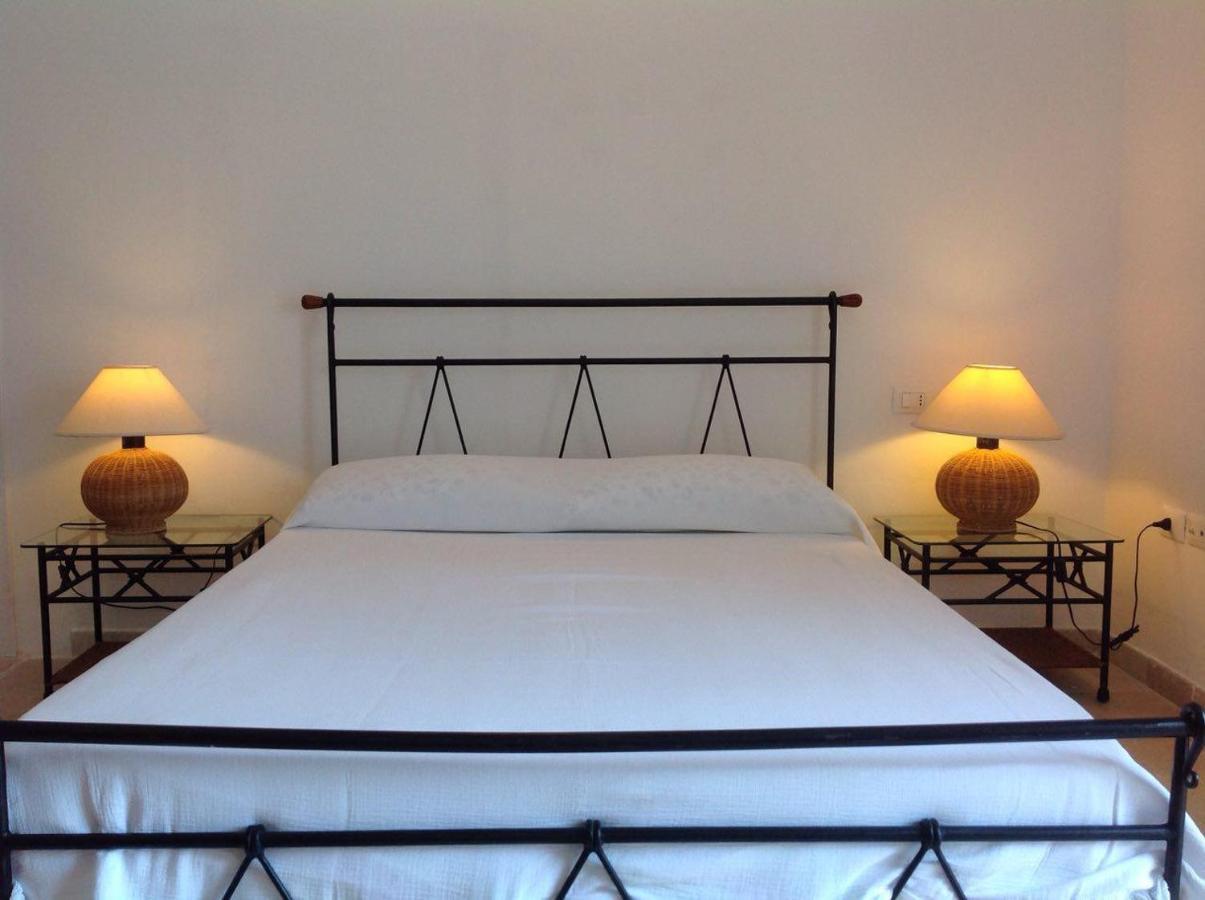 Masseria Boezio Ostuni Bed and Breakfast Torre Santa Sabina Buitenkant foto